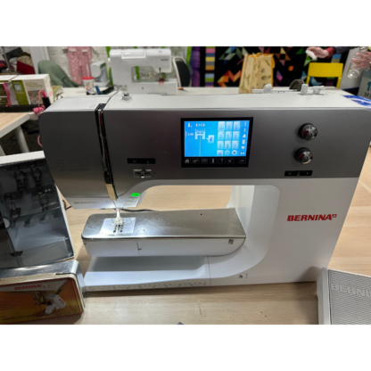 Pre-owned Bernina 750QE machine only