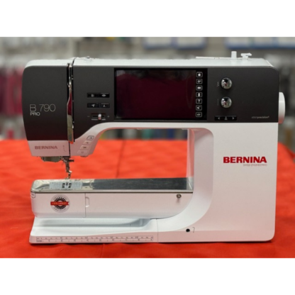 Pre-owned Bernina 790 Pro In Stock