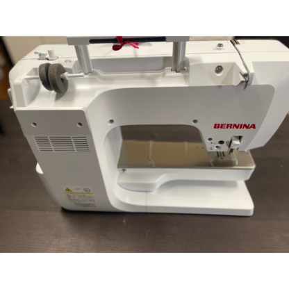 Certified Pre-Owned Bernina 790 Pro - Image 9